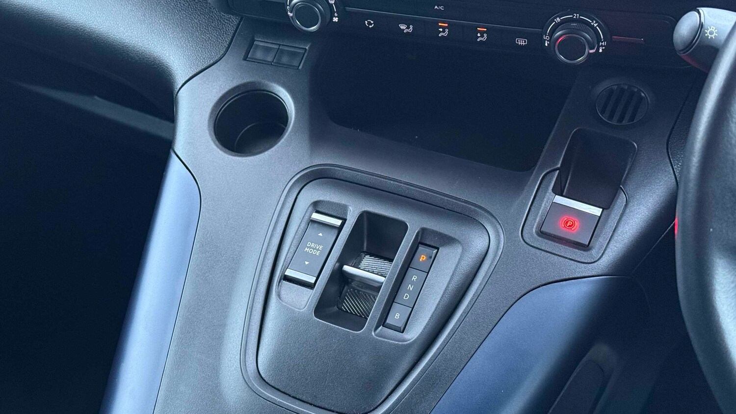 Used Peugeot Rifter 2021 for sale - 77857297: Photo 16