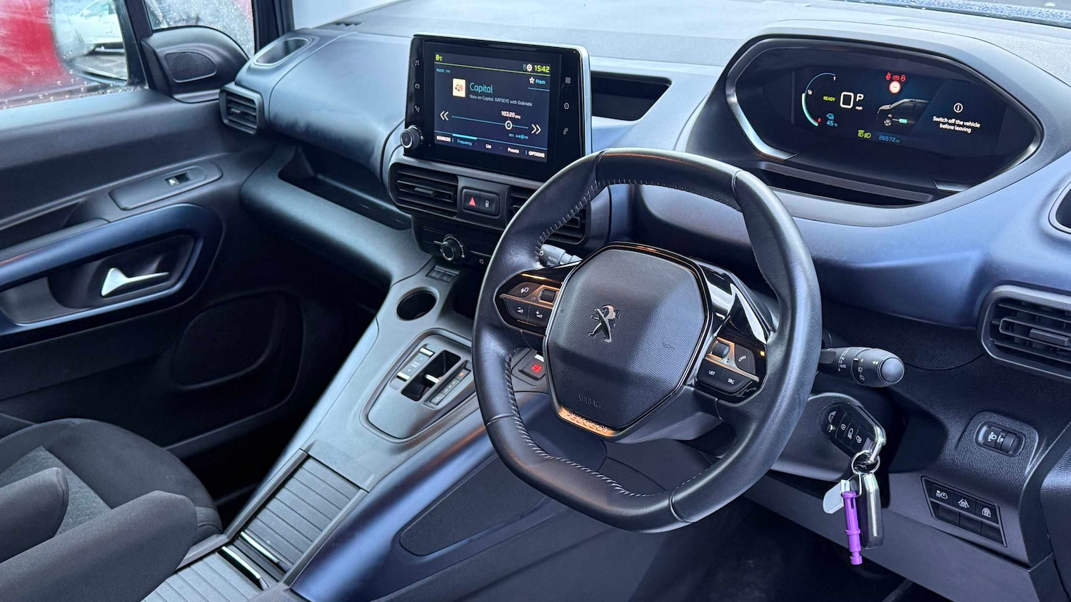 Used Peugeot Rifter 2021 for sale - 77857297: Photo 2