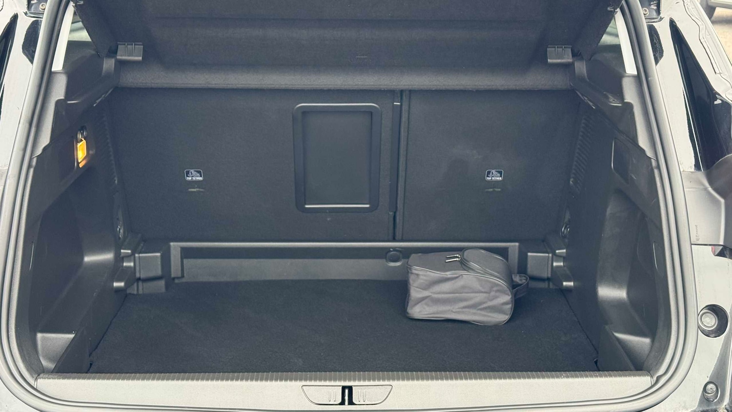 Used Vauxhall Grandland for sale - 77857023: Photo 4