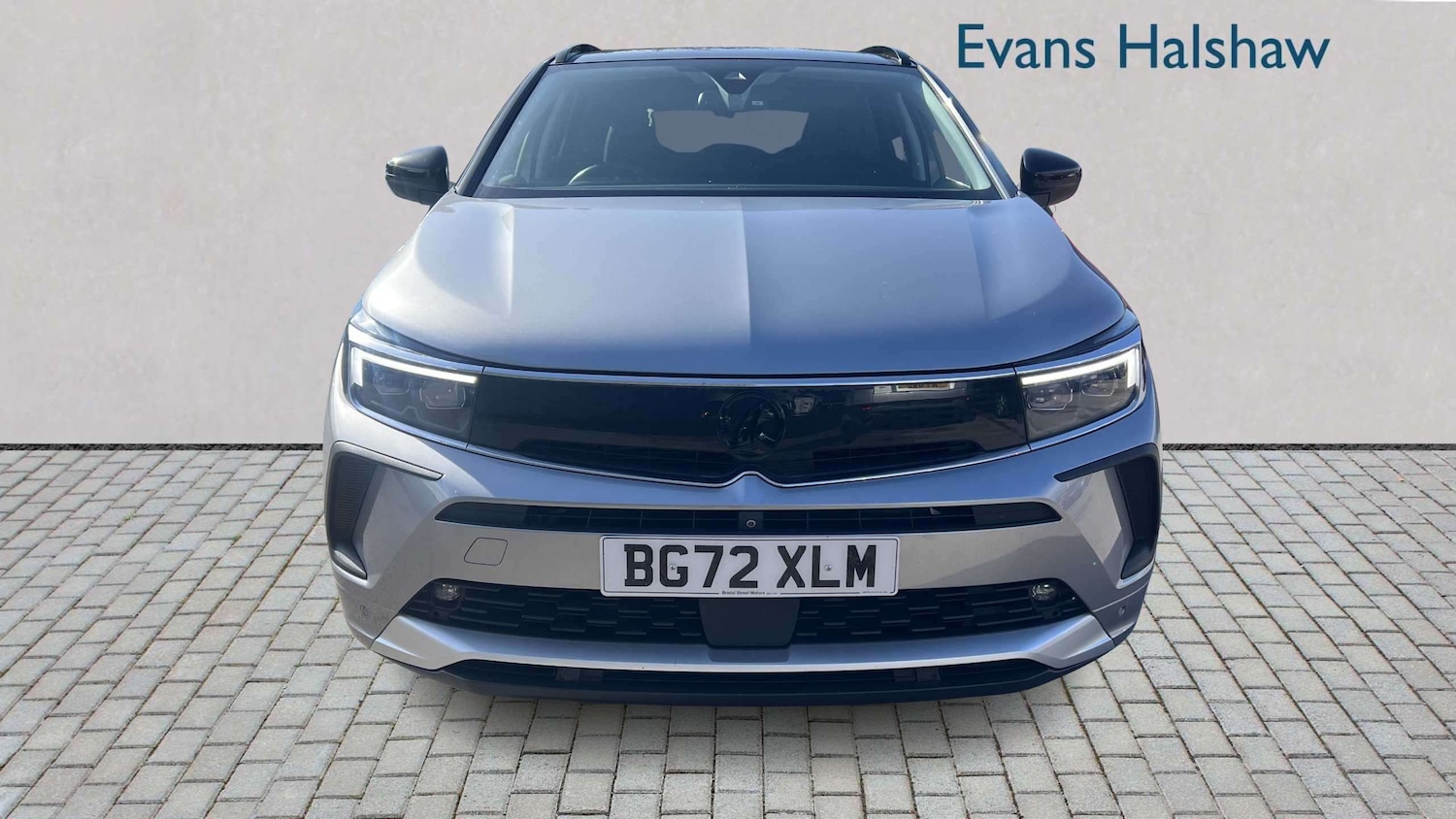 Used Vauxhall Grandland 2022 for sale - 77928365: Photo 2