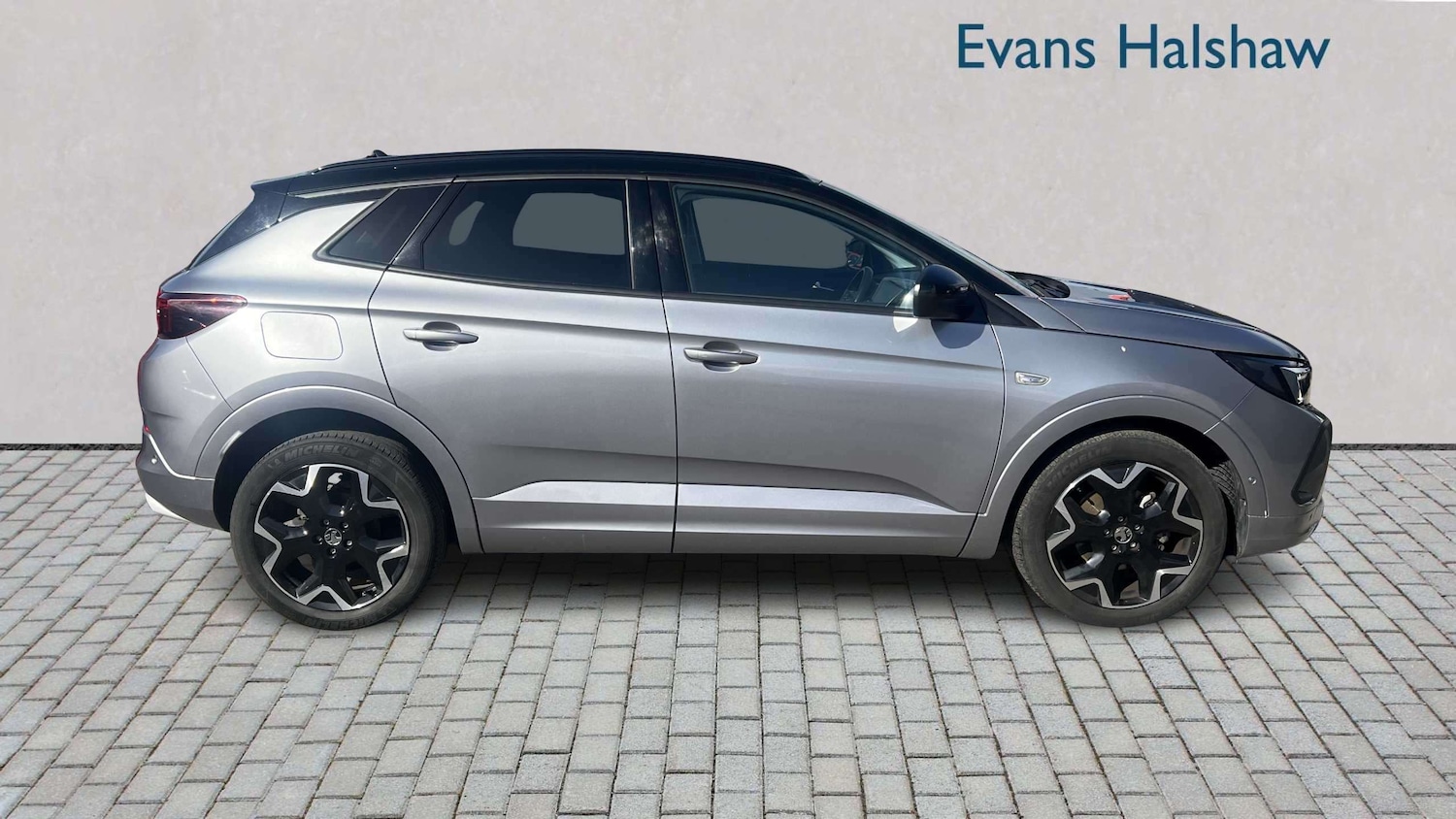 Used Vauxhall Grandland 2022 for sale - 77928365: Photo 4