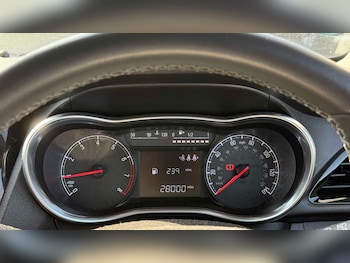 Used Vauxhall Viva 2017 for sale - 79002187: Photo