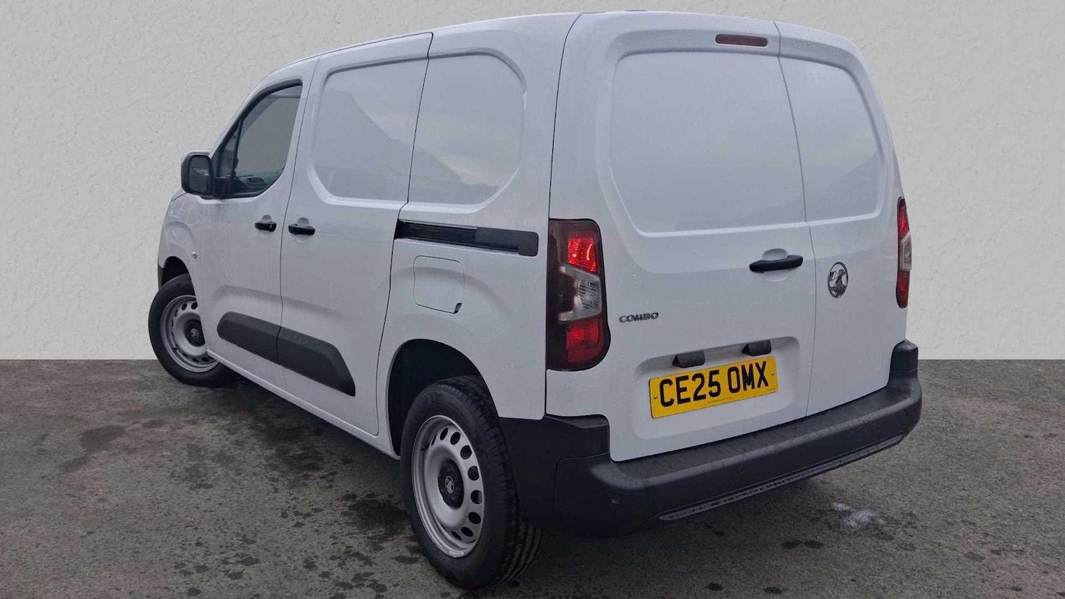 Used Vauxhall Combo 2025 for sale - 77859978: Photo 2