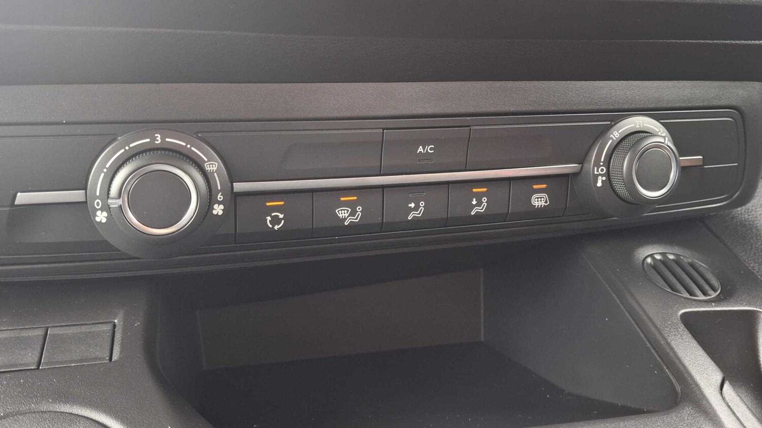 Used Vauxhall Combo 2025 for sale - 77859978: Photo 30