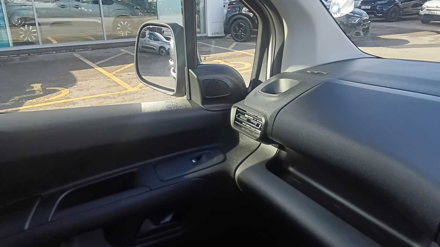 Used Vauxhall Combo 2025 for sale - 77859367: Photo 23