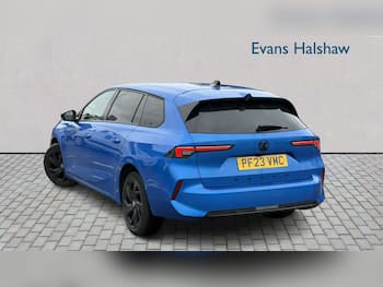 Used Vauxhall Astra 2023 for sale - 79745382: Photo