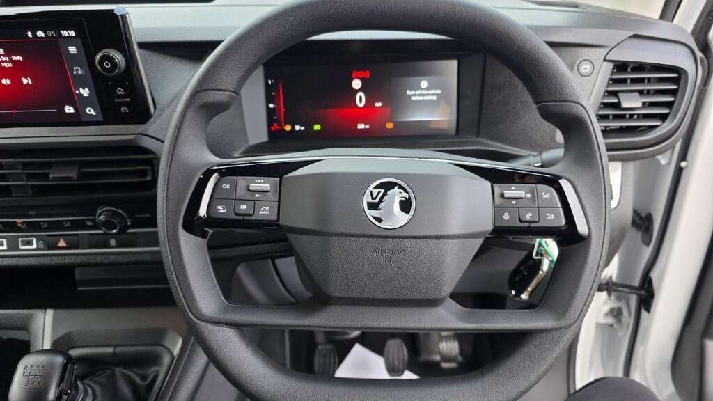 Used Vauxhall Vivaro 2025 for sale - 77857562: Photo 12