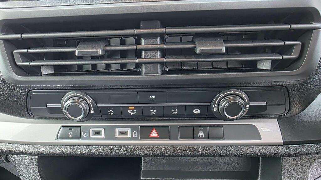 Used Vauxhall Vivaro 2025 for sale - 77857562: Photo 15