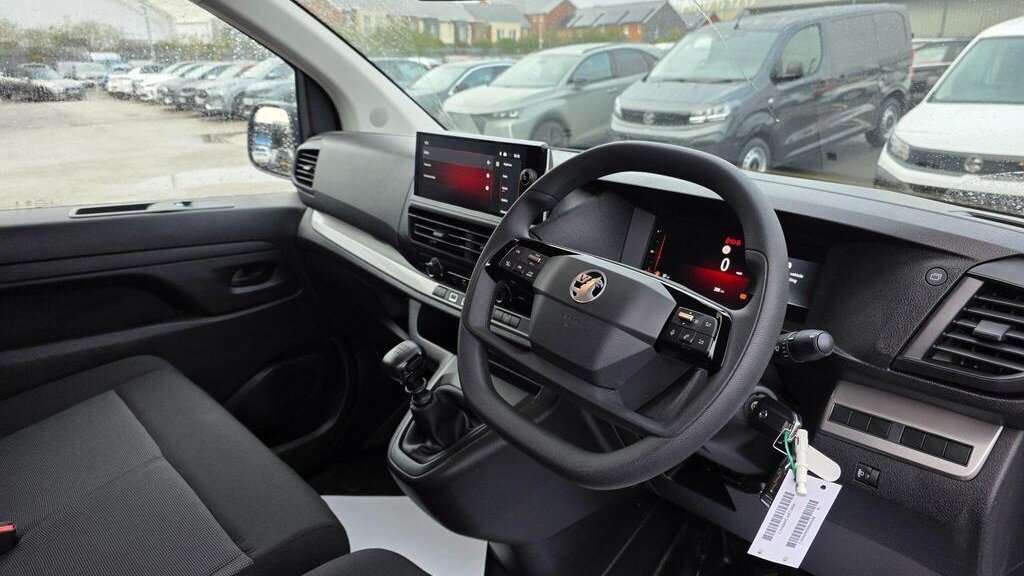 Used Vauxhall Vivaro 2025 for sale - 77857562: Photo 18