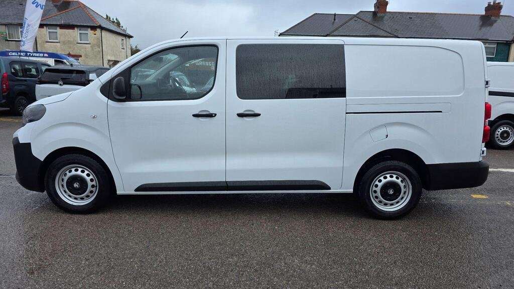 Used Vauxhall Vivaro 2025 for sale - 77857562: Photo 7