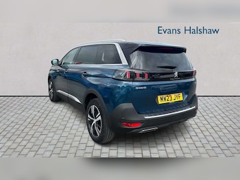 Used Peugeot 5008 2023 for sale - 79611091: Photo