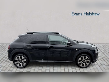Used Citroen C4 Cactus 2017 for sale - 78937579: Photo