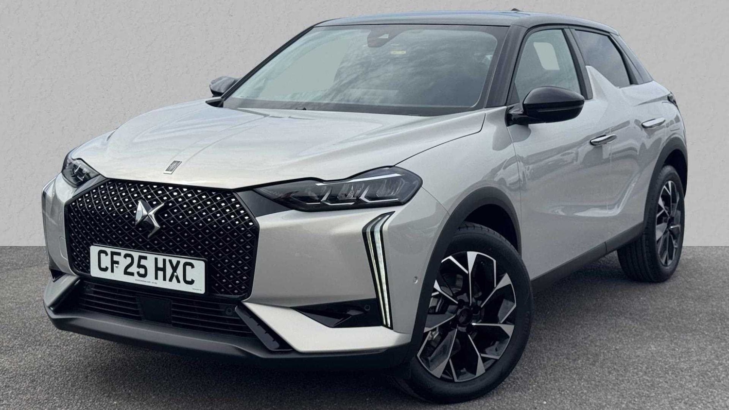 Used DS Automobiles DS 3 2025 for sale - 77858834: Photo 2