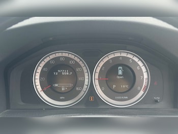 Used Volvo V60 2012 for sale - 78857169: Photo