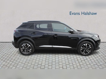 Used Peugeot 2008 2023 for sale - 79467107: Photo