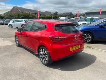Used Renault Clio 2023 for sale - 79351738: Photo