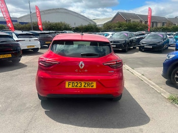Used Renault Clio 2023 for sale - 79351738: Photo