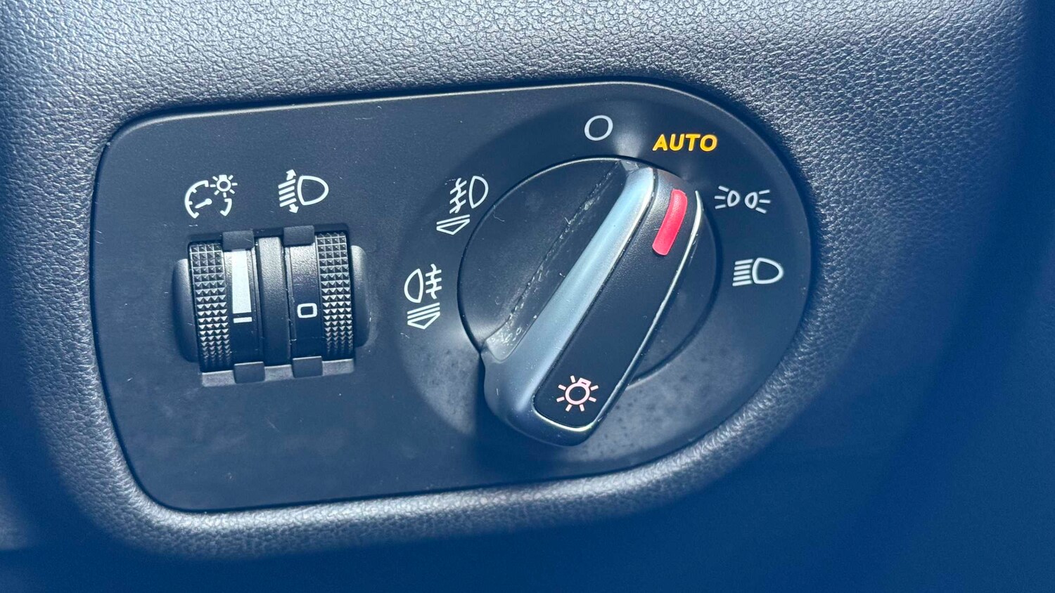 Used Audi A1 2018 for sale - 77858540: Photo 18