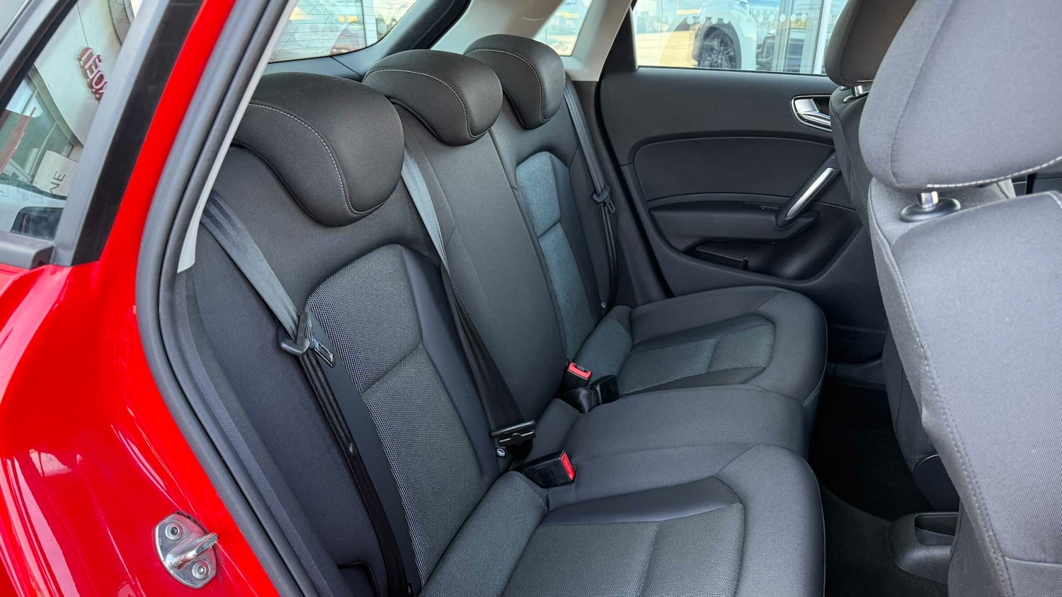 Used Audi A1 2018 for sale - 77858540: Photo 3