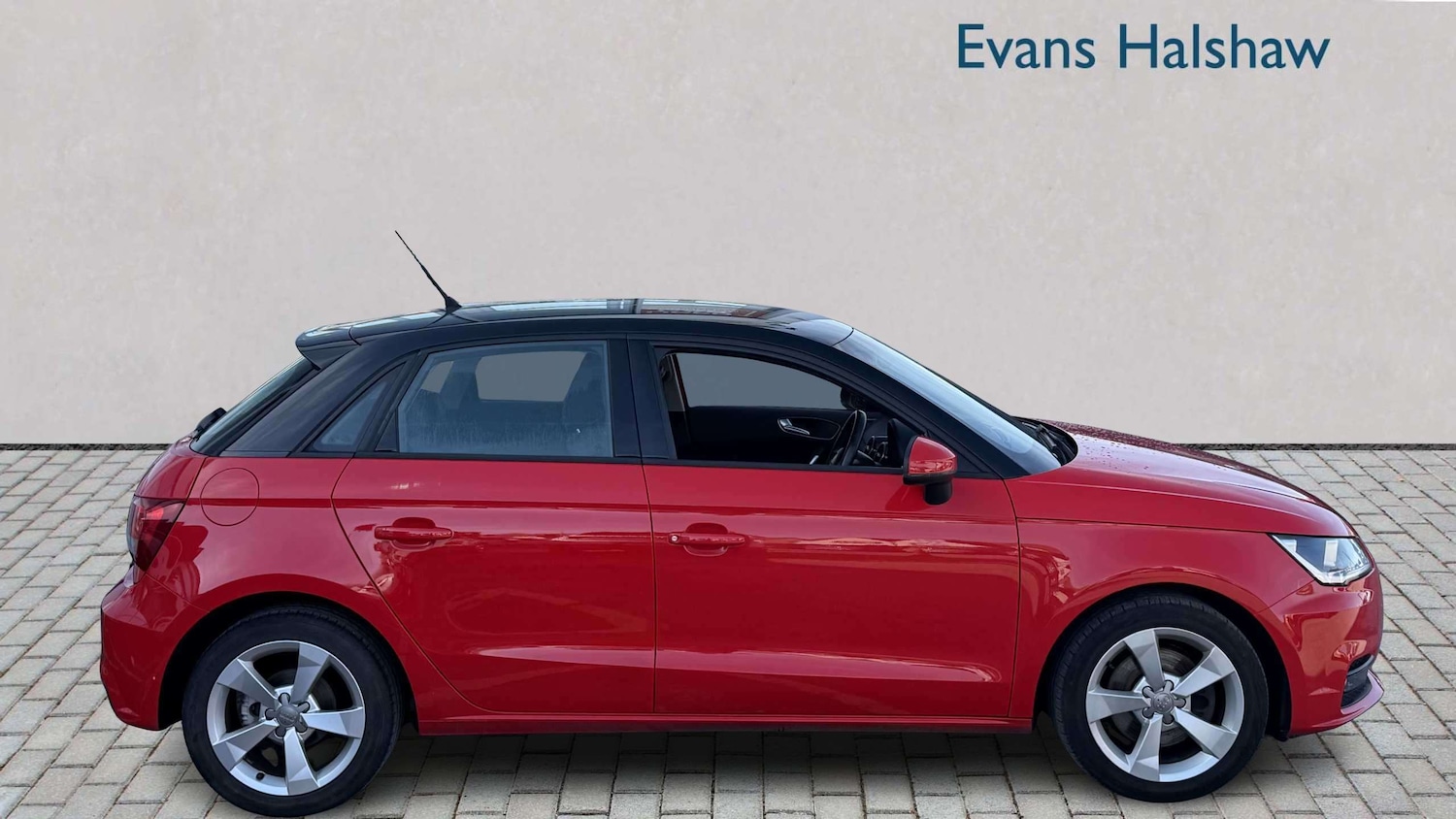 Used Audi A1 2018 for sale - 77858540: Photo 4