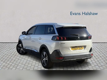 Used Peugeot 5008 2022 for sale - 77928695: Photo