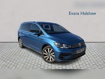 Used Volkswagen Touran 2017 for sale - 78089966: Photo