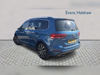 Used Volkswagen Touran 2017 for sale - 78089966: Photo