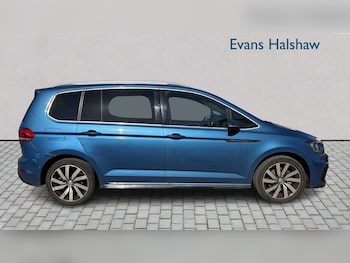 Used Volkswagen Touran 2017 for sale - 78089966: Photo