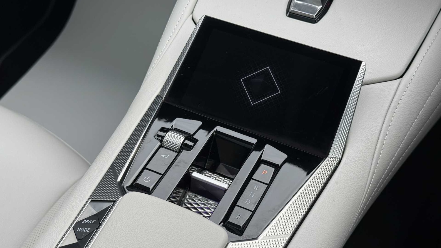 Used DS Automobiles DS 4 2024 for sale - 77858504: Photo 24