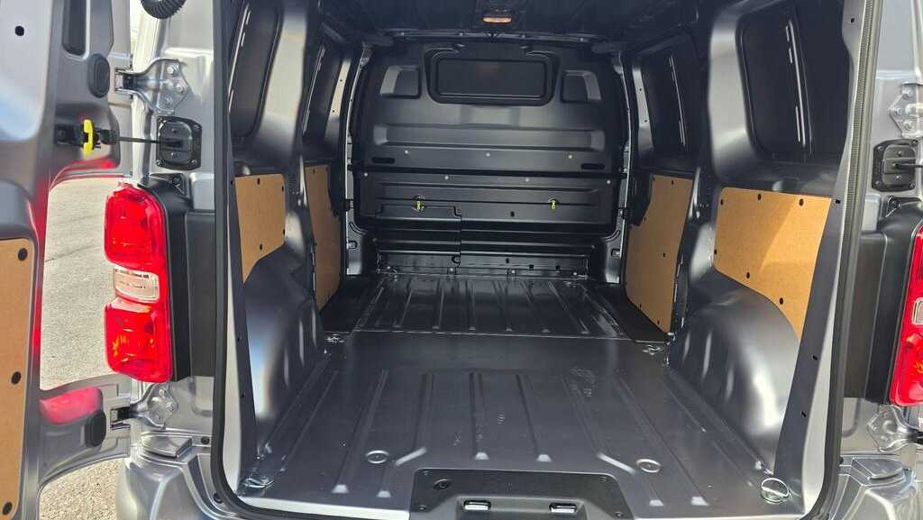 Used Vauxhall Vivaro 2026 for sale - 78161196: Photo 25