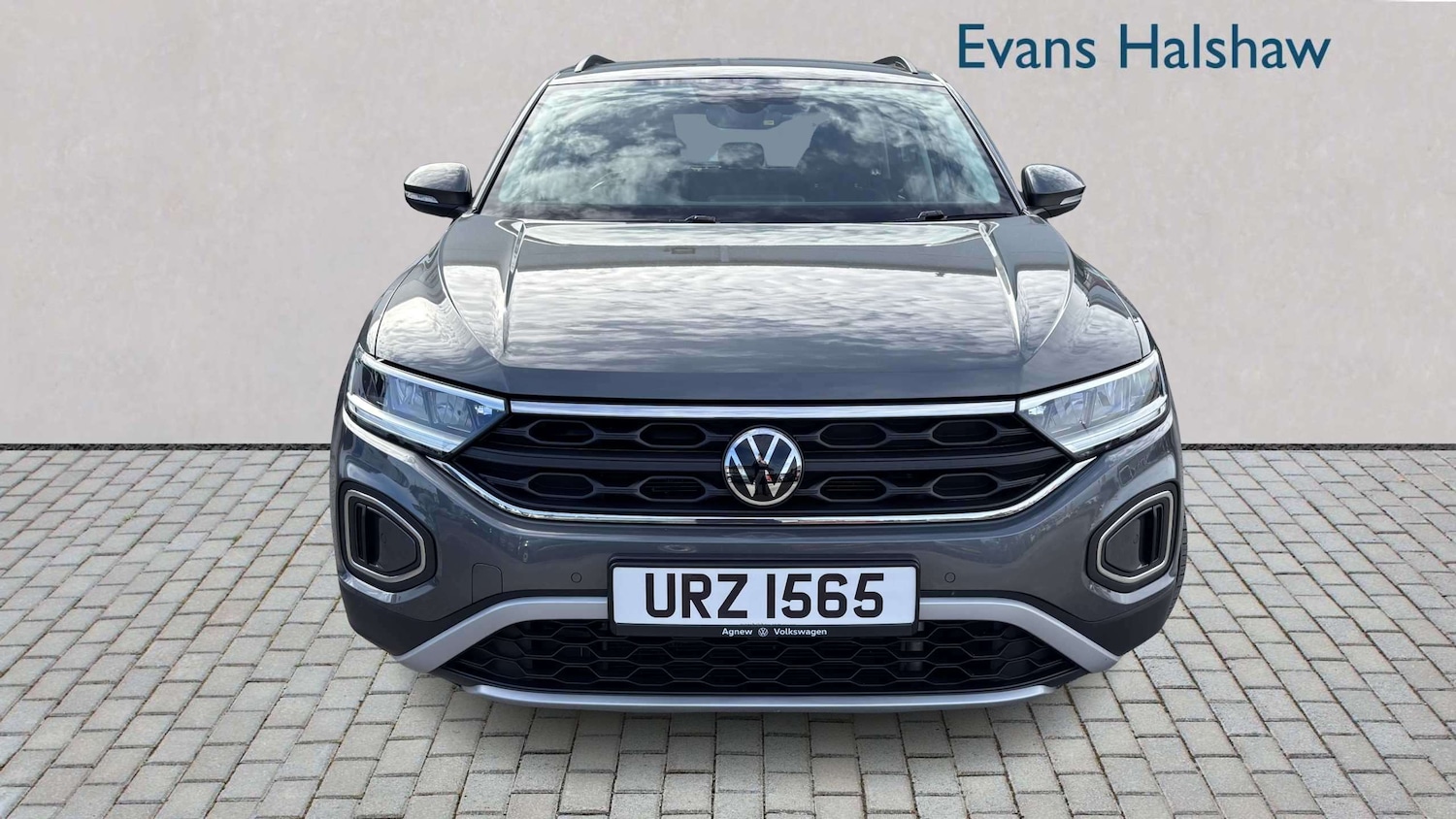 Used Volkswagen T-Roc for sale - 77858746: Photo 3