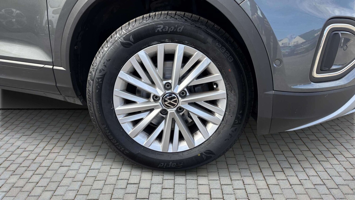 Used Volkswagen T-Roc for sale - 77858746: Photo 7