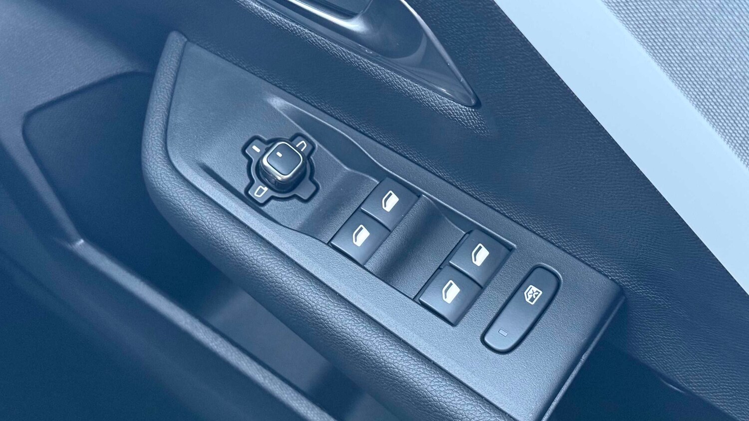 Used Vauxhall Astra 2025 for sale - 77858004: Photo 28