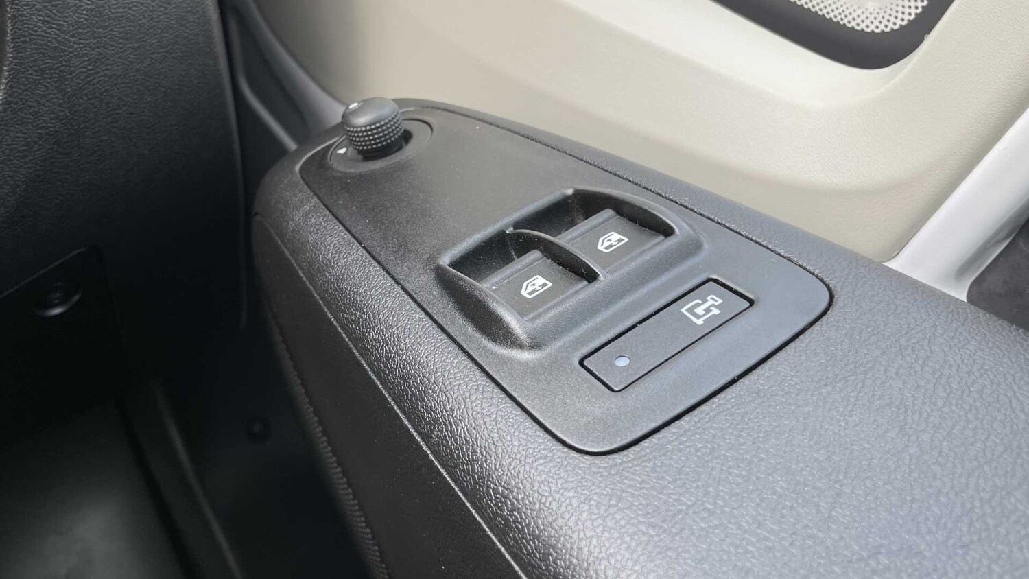 Used Vauxhall Movano for sale - 77861442: Photo 30