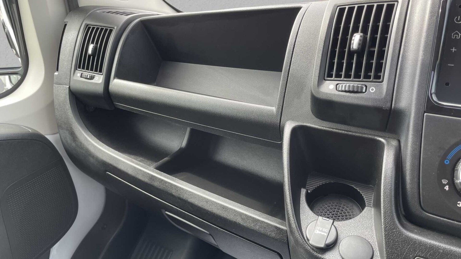 Used Vauxhall Movano for sale - 77861442: Photo 34