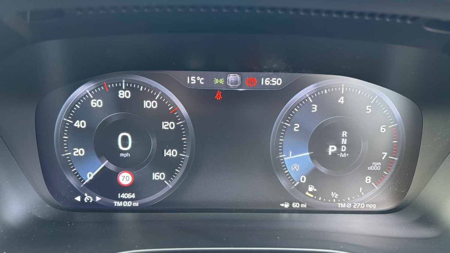 Used Volvo XC40 2021 for sale - 77972815: Photo 11