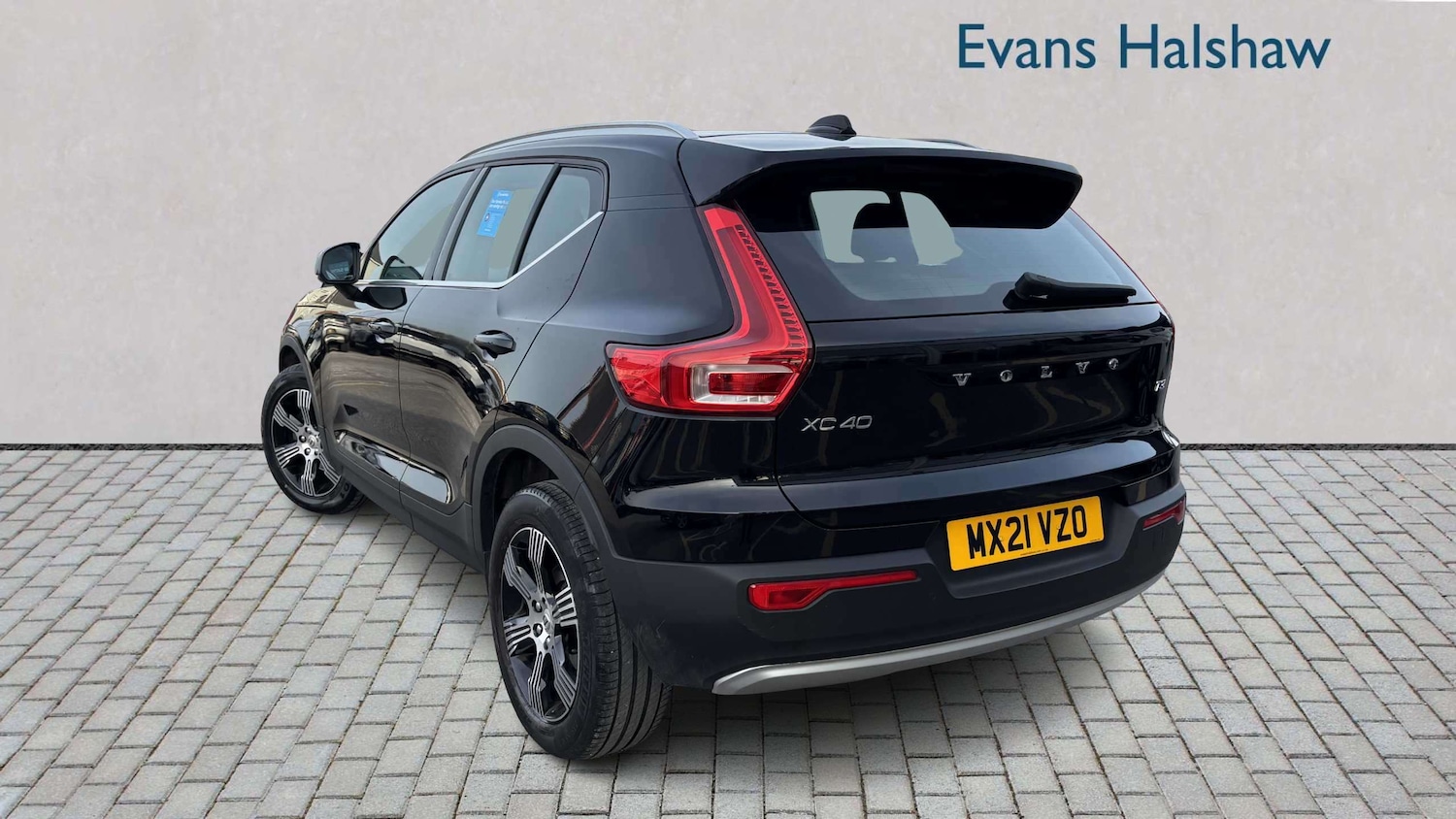 Used Volvo XC40 2021 for sale - 77972815: Photo 2