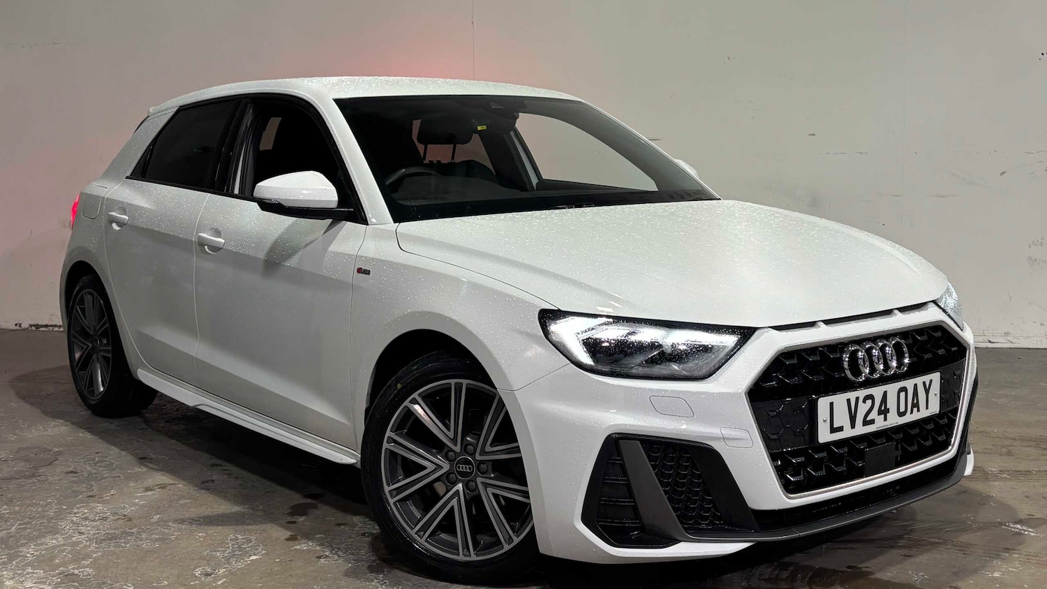 Used Audi A1 for sale - 77859976: Photo 2