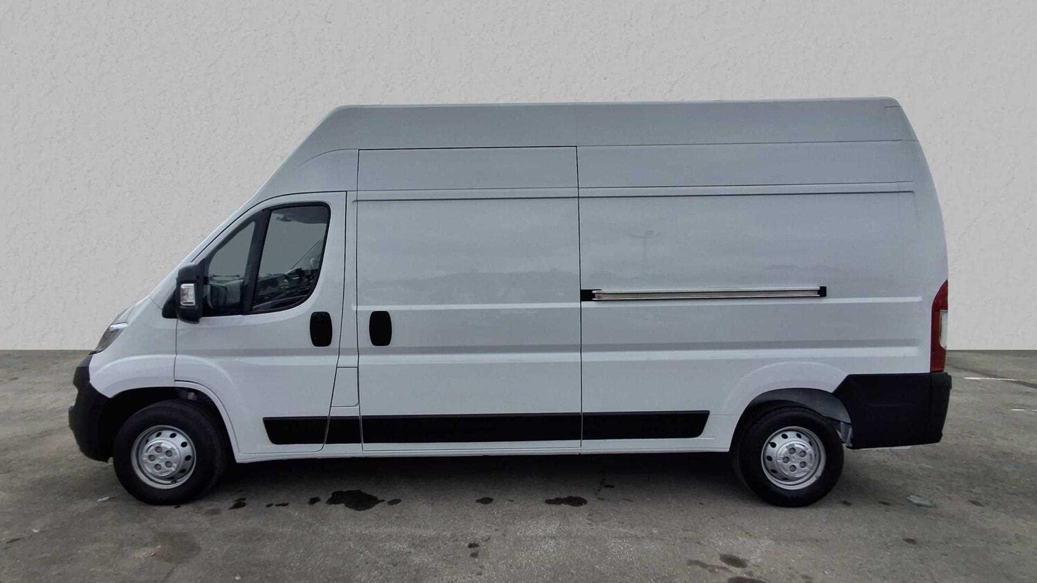 Used Vauxhall Movano 2025 for sale - 77856929: Photo 3