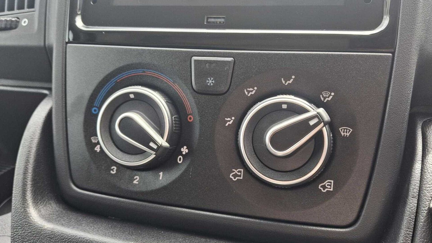 Used Vauxhall Movano 2025 for sale - 77856929: Photo 30