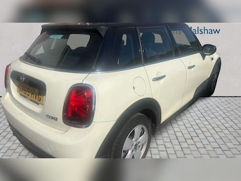 Used MINI Hatch 2019 for sale - 79306420: Photo