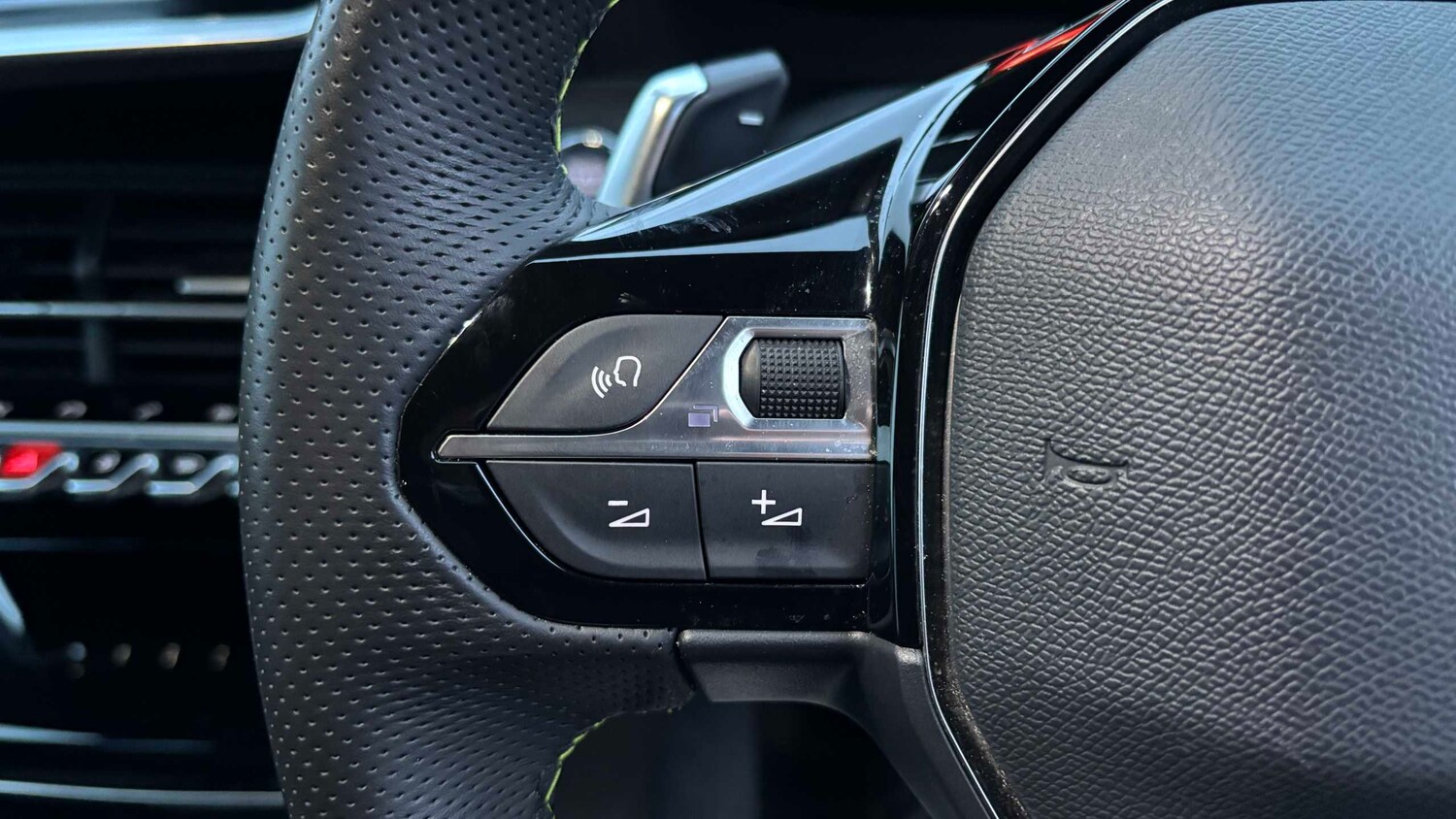 Used Peugeot 208 2022 for sale - 77858013: Photo 13