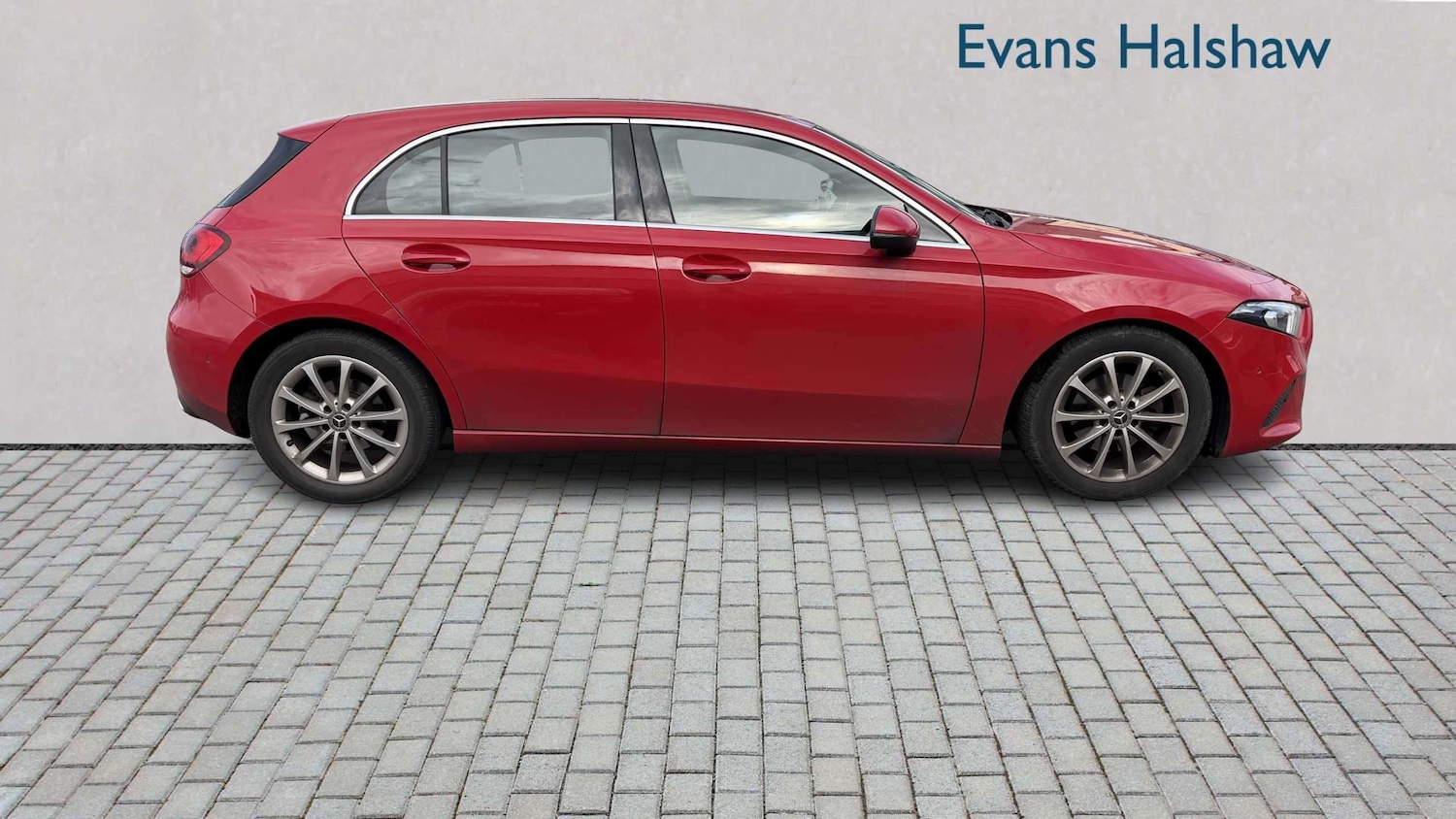 Used Mercedes-Benz A-Class 2018 for sale - 78076806: Photo 2