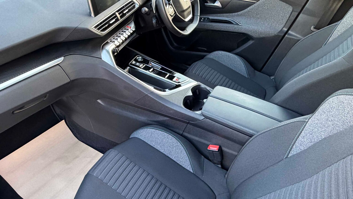 Used Peugeot 5008 for sale - 77860440: Photo 16