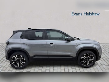 Used Jeep Avenger 2025 for sale - 79109088: Photo