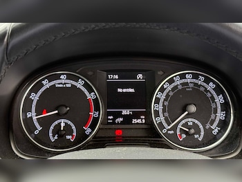 Used Skoda Fabia 2019 for sale - 78949213: Photo