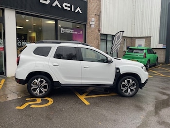 Used Dacia Duster 2023 for sale - 76675689: Photo