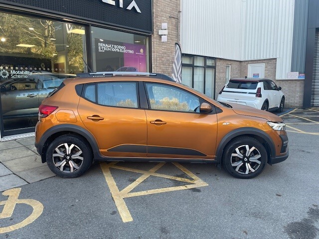 Used Dacia Sandero Stepway 2022 for sale - 77541980: Photo 3