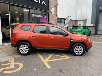 Used Dacia Duster 2022 for sale - 76675518: Photo