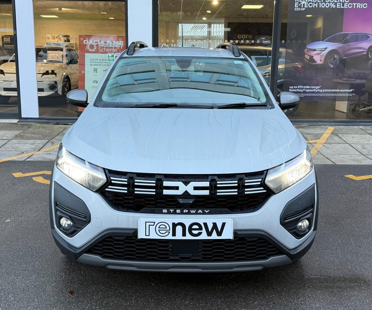 Used Dacia Sandero Stepway 2023 for sale - 76782480: Photo 2